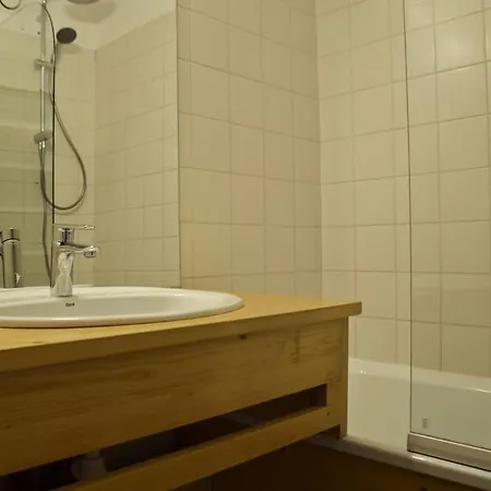 2 Ch Avec Belle Vue Sud * Val Thorens